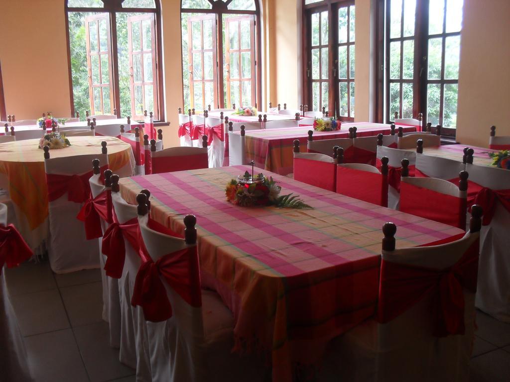 Royal Mount Hotel Kandy Kültér fotó