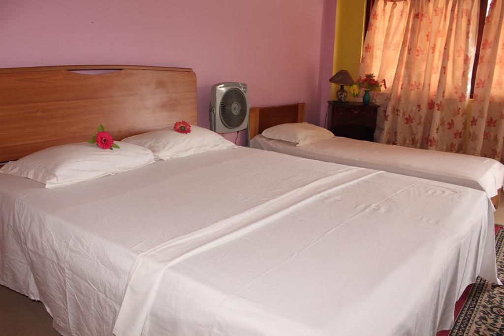 Royal Mount Hotel Kandy Szoba fotó
